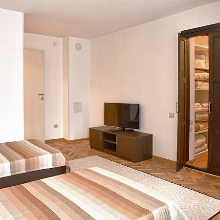 Pepi Guest House Veliko Tarnovo Ngoại thất bức ảnh